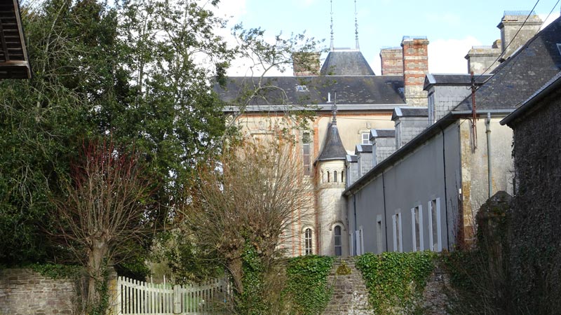 Curcy-sur-Orne : Château de Cropton