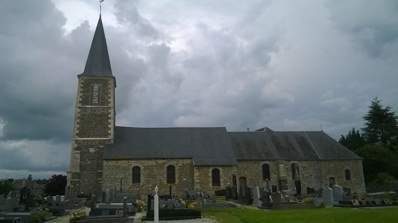Dampierre : Eglise Saint-Pierre