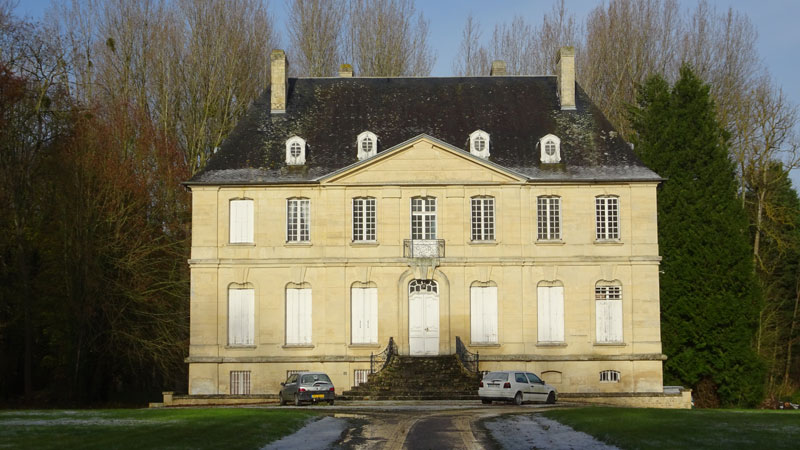 Eterville : Château