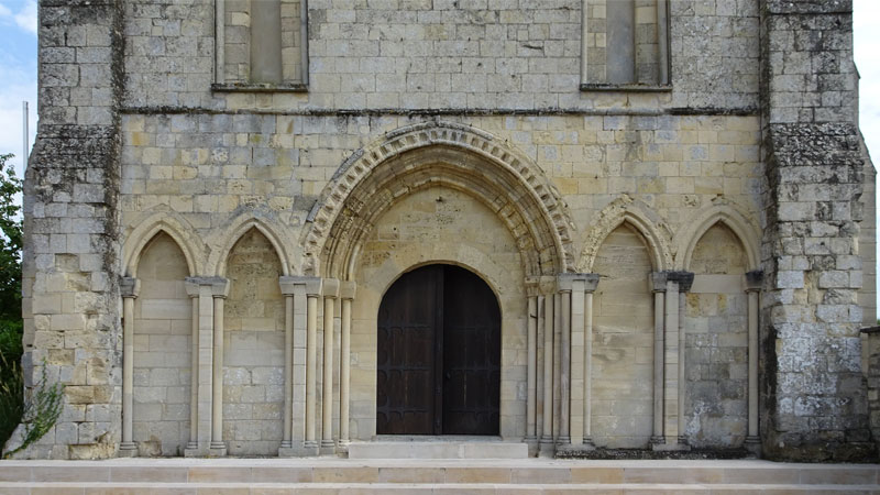Fontaine-Etoupefour : Eglise Saint-Pierre