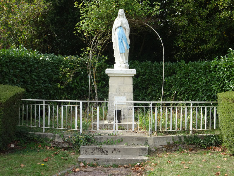 Hérouvillette : Vierge à Sainte-Honorine-la-Chardronnette