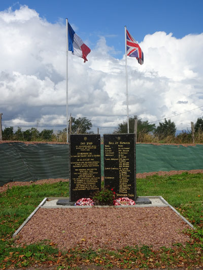 Les Loges : HILL 226 Scots Guards Memorial
