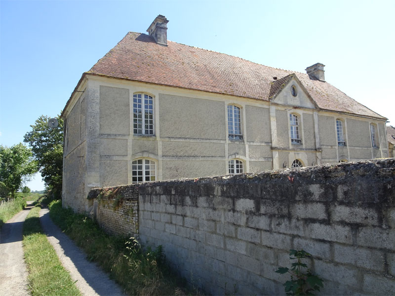 Magny-la-Campagne : Château