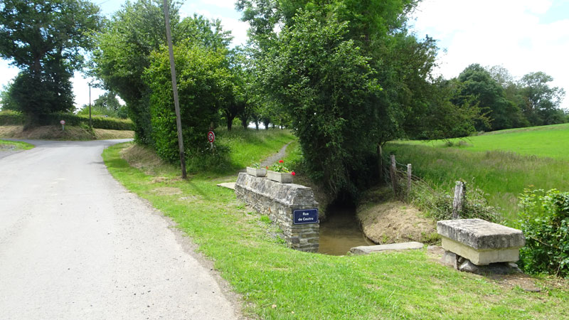 Maizet : Ruisseau de la Planquette