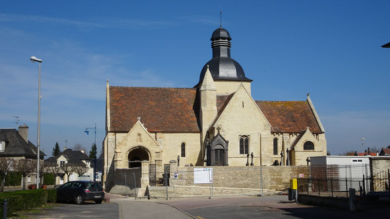 Mézidon-Canon : Eglise Saint-Pierre du Breuil
