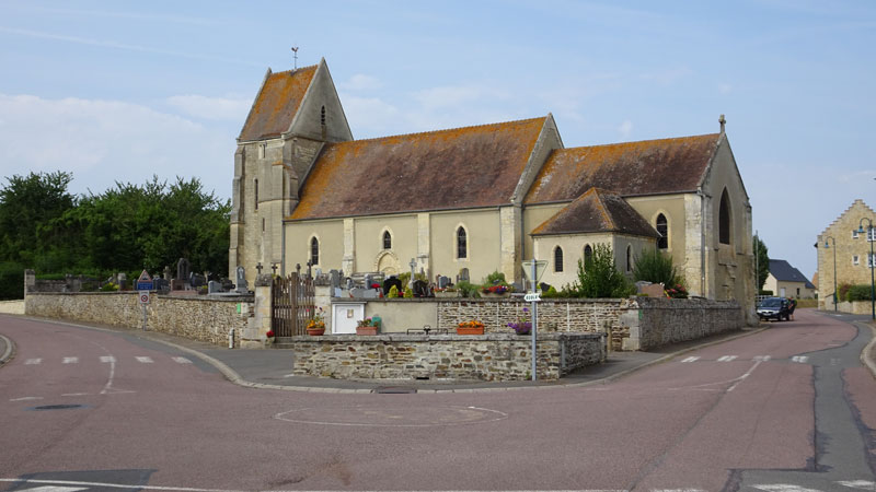 Mondrainville : Eglise Saint-Denis