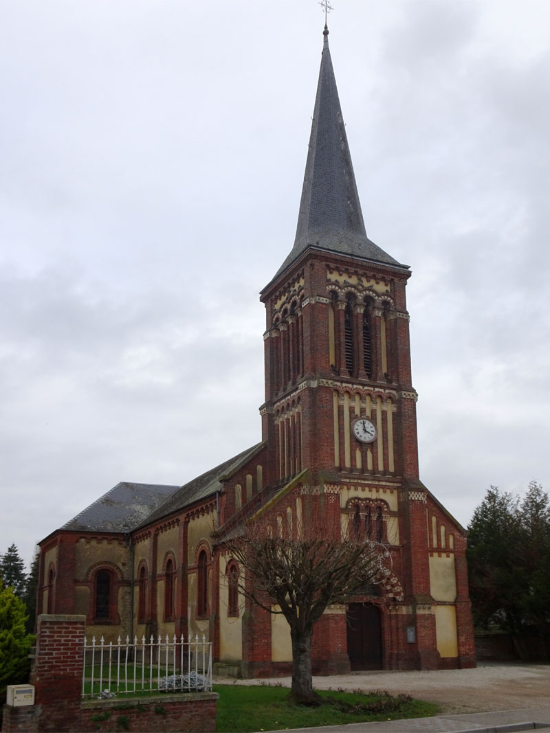 Saint-Julien-le-Faucon : Eglise Saint-Julien