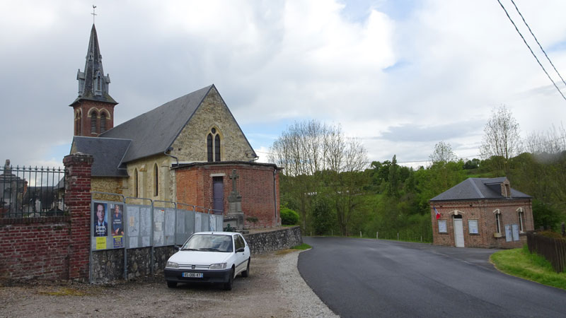 Saint-Ouen-le-Houx : Eglise Saint-Ouen