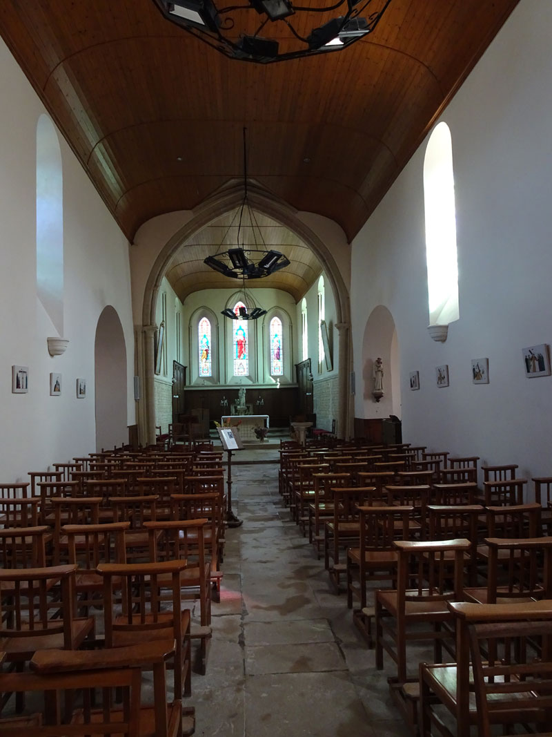 Sommervieu : Eglise Saint-Pierre-et-Sainte-Geneviève