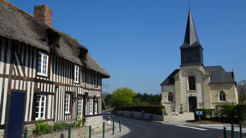 Tourgéville : Eglise Saint-Pierre