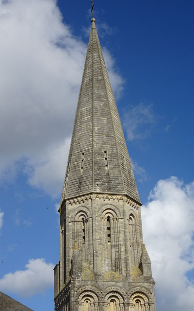 Trévières : Eglise Saint-Aignan