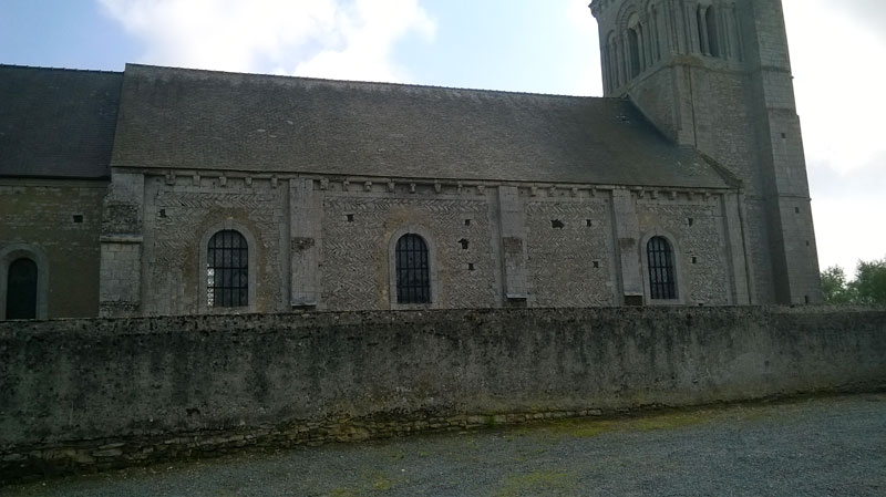 Vienne-en-Bessin : Eglise Saint-Pierre