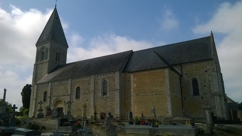Vienne-en-Bessin : Eglise Saint-Pierre
