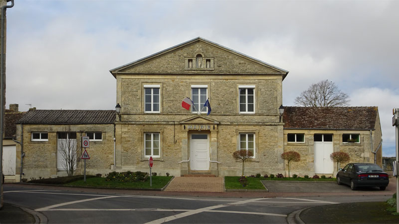 Villers-Canivet : Mairie / Presbytère