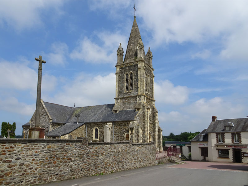 Saint-Jean-de-Savigny : Eglise Saint-Jean-Baptiste
