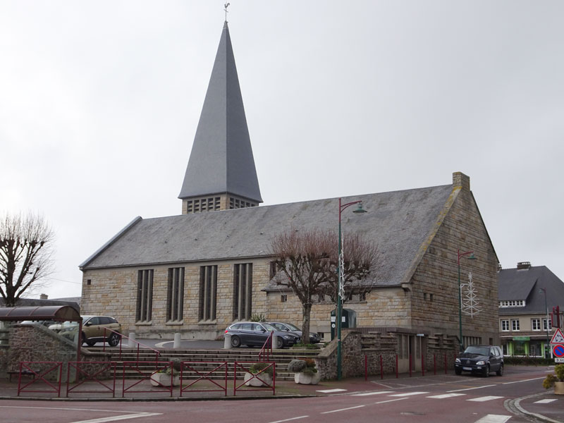 Saint-Jean-des-Baisants : Eglise Saint-Jean-Baptiste