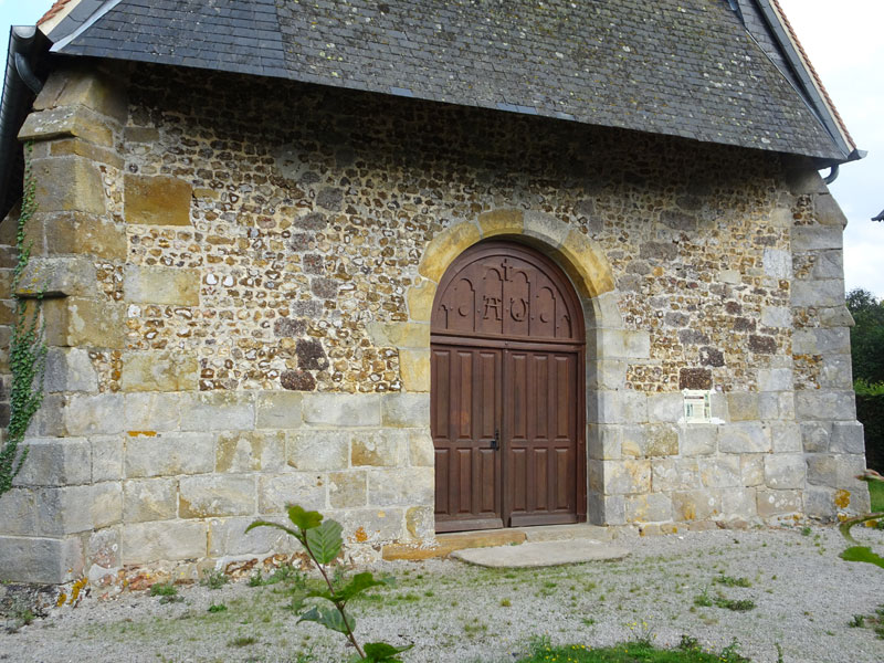 Couvains : Eglise Saint-Médard