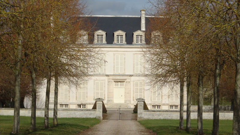 Château de Fontaine-les-Bassets