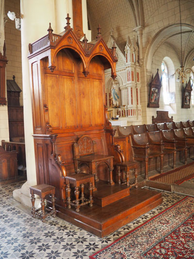 Frênes : Eglise Notre-Dame-de-la-Visitation