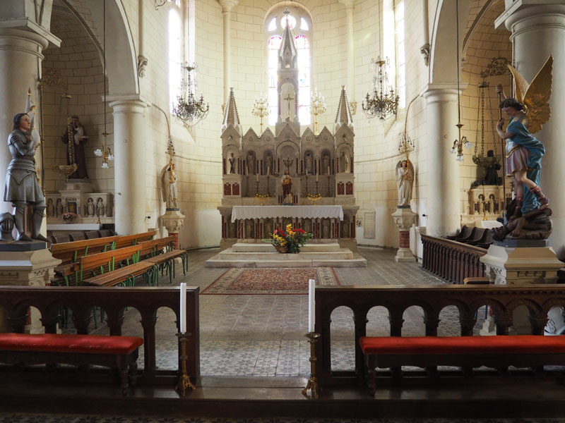 Frênes : Eglise Notre-Dame-de-la-Visitation