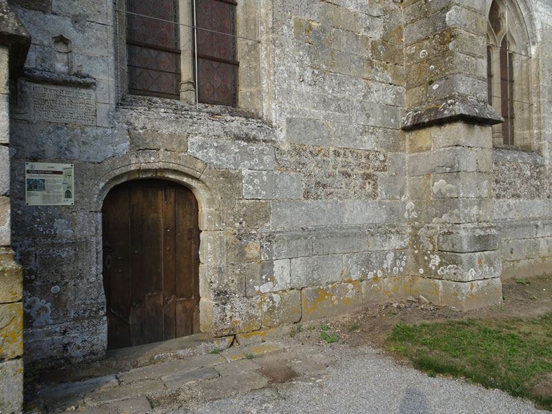 Gauville : Eglise Saint-Aubin