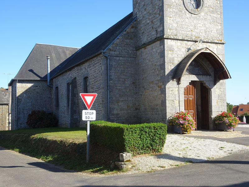 Geneslay : Eglise Saint-Hilaire