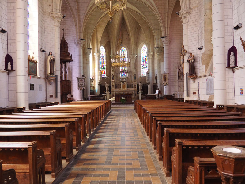 La Carneille : Eglise Saint-Pierre-et-Saint Paul