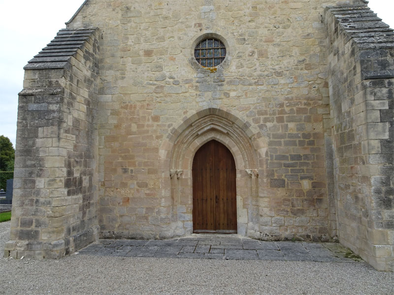 La Cochère : Eglise Saint-Sauveur