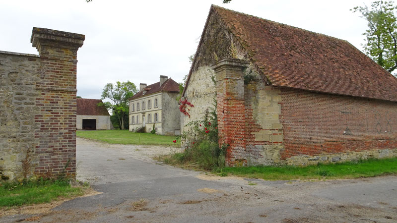 Le Pin-au-Haras : Château au Vieux-Pin