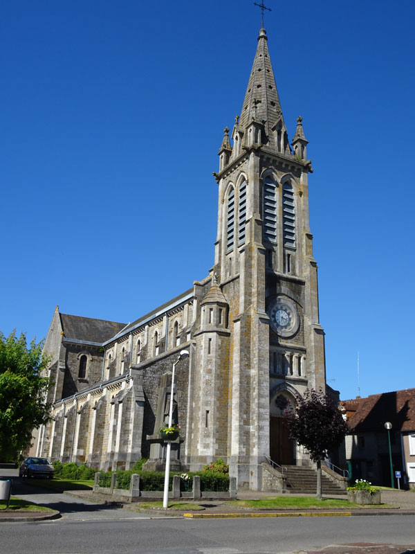 Messei : Eglise Saint-Gervais-et-Saint-Prothais