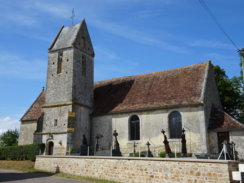 Montreuil-la-Cambe : Eglise Saint-Aubin de Montreuil-Beauvais