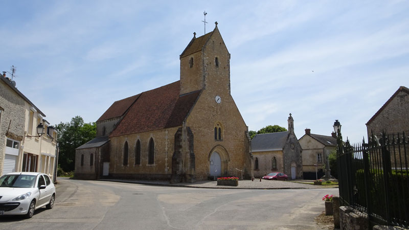 Neuvy-au-Houlme : Eglise Saint-Gervais-et-Saint-Protais