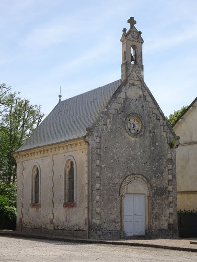 Neuvy-au-Houlme : Chapelle sépulcrale Saint-Clair
