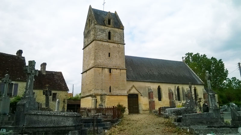 Omméel : Eglise Sainte-Anne d'Avenelles