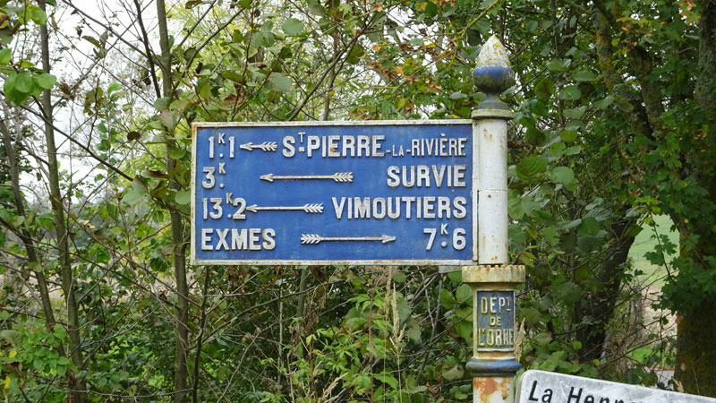 Saint-Pierre-la-Rivière (Orne) : Plaque de cocher