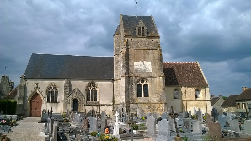 Tournai-sur-Dive : Eglise Saint-Paterne
